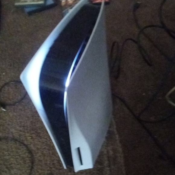 PS5 Disc Version (read description) - Picture 2 of 2